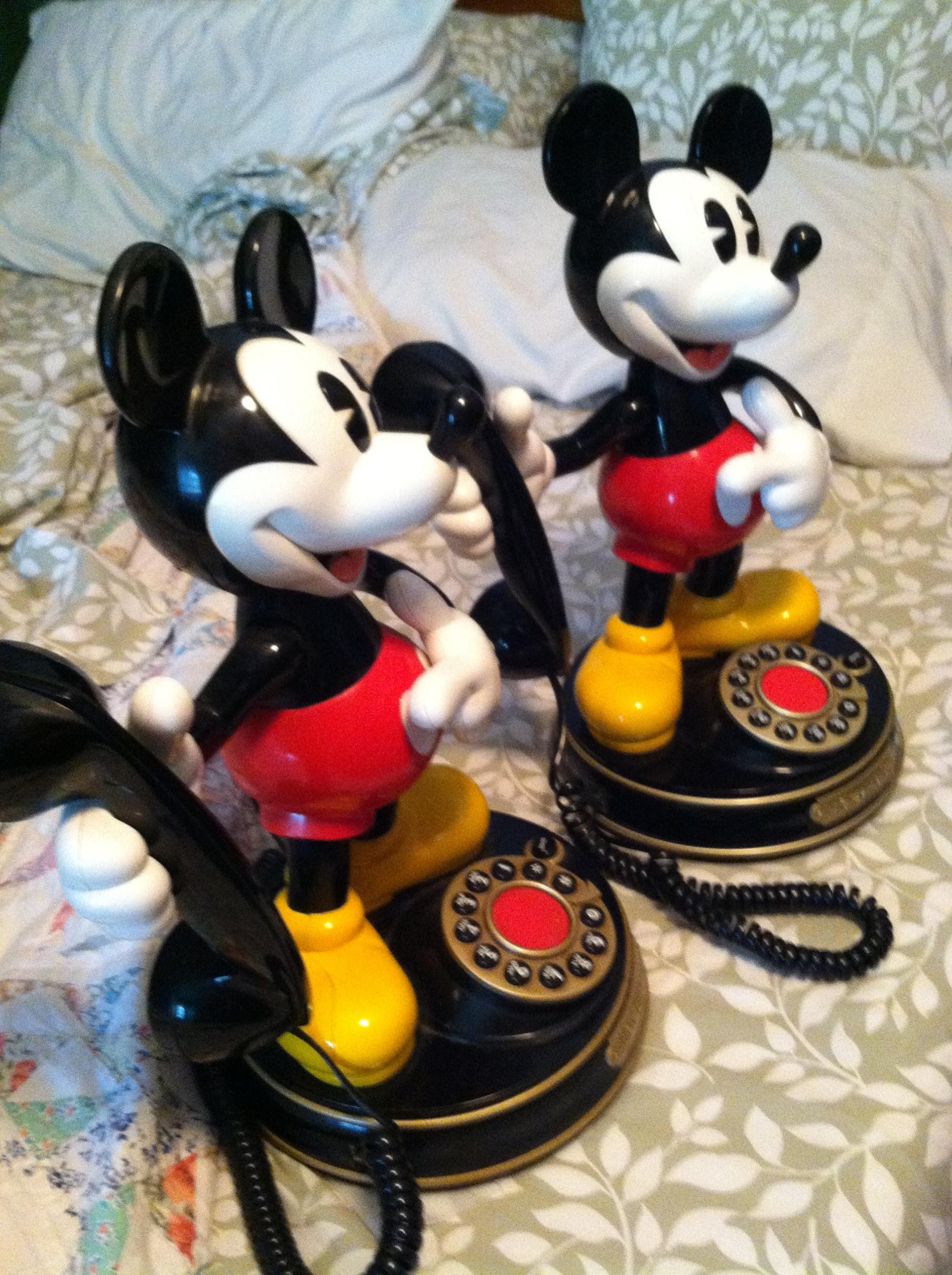 Telemania Mickey Mouse Animated Phone : Amazon.sg: Electronics